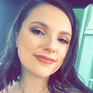 Meet your Posher, Clare